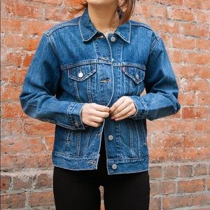 Levi’s Ex-Boyfriend Trucker denim jacket